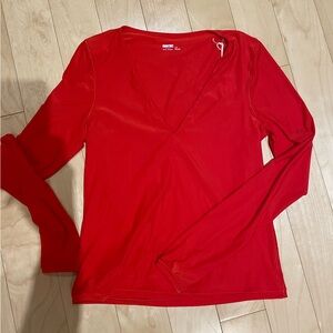 Aerie - Red fitted V-Neck (size: L)